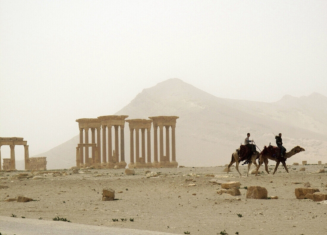 Ruins of ancient Roman city, Palmyra, Syria