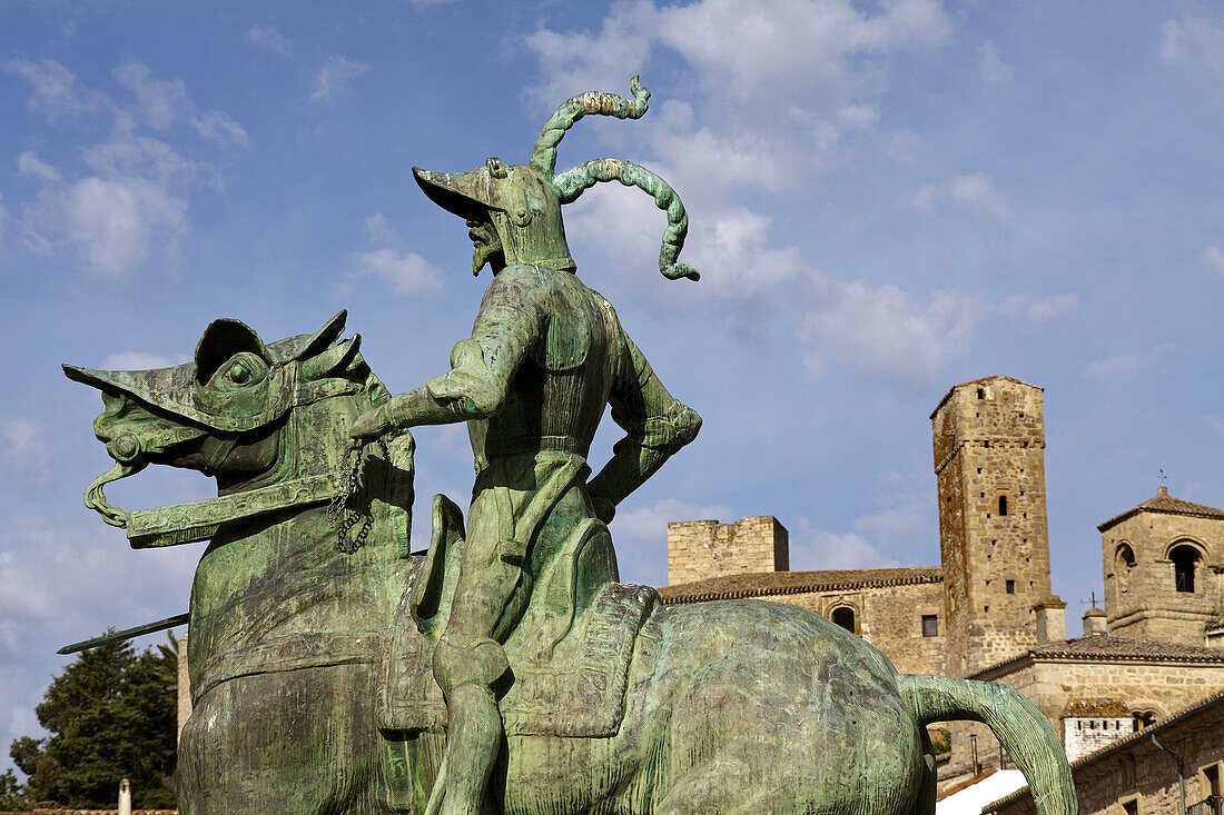 Equestrian monument to Francisco Pizarro and Main Square, Trujillo, Caceres province, Extremadura, Spain