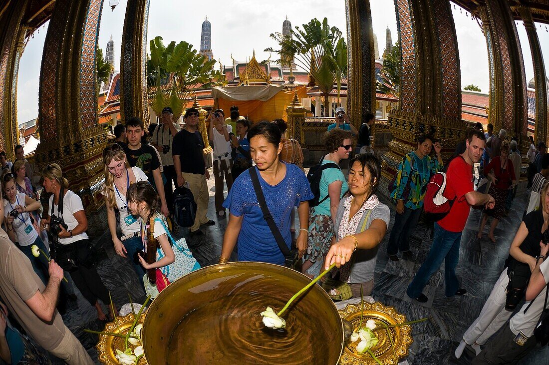 Temple of the Emerald Buddha, Grand Palace, Bangkok, Thailand