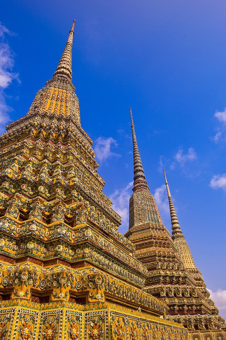 Chedi stupas, Wat Pho Wat Po, Temple of the Reclining Buddha, Bangkok, Thailand