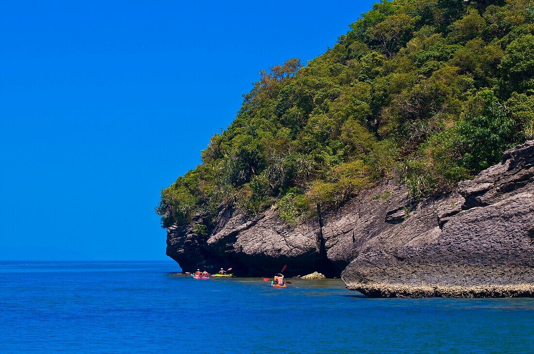 Angthong National Marine Park 42 limestone islands near Koh Samui island, Gulf of Thailand, Thailand