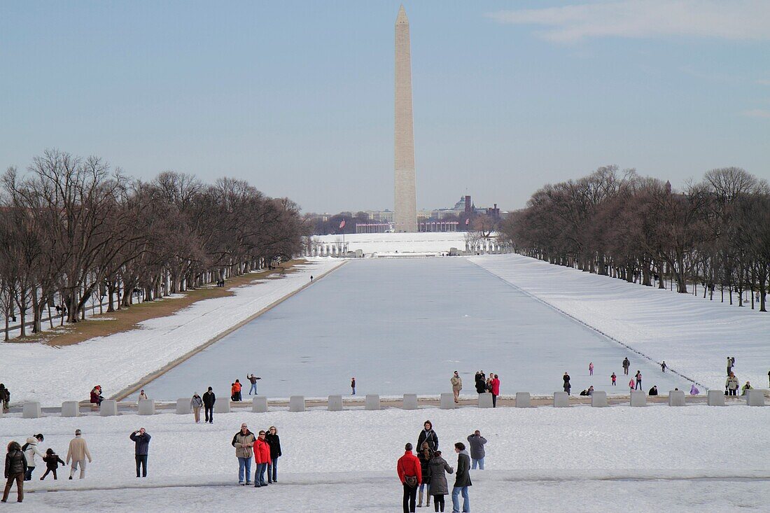 Washington DC, Washington DC, West Potomac Park, National Mall and Memorial Parks, The Reflecting Pool, Washington Monument, history, frozen, ice, snow, groups