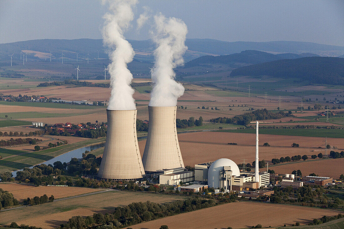 Luftbild von Atomkraftwerk Grohnde an der Weser, Niedersachsen, Deutschland