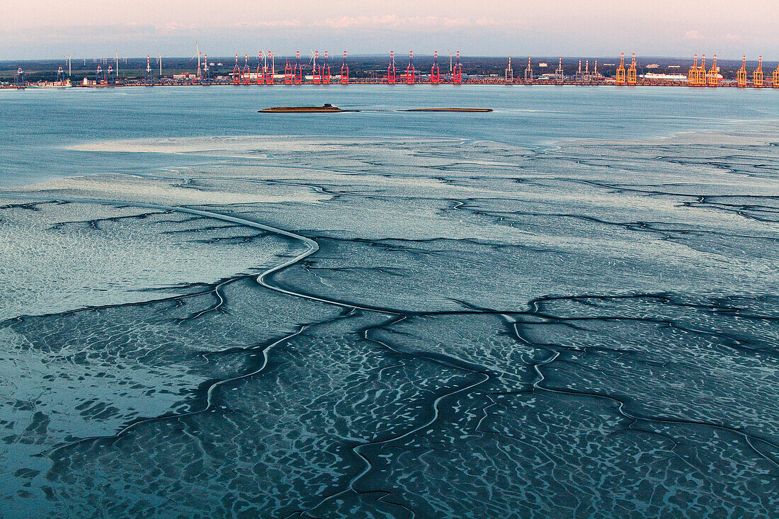 Priele im Wattenmeer, Kaianlagen, Bremerhaven, Bremen, Deutschland