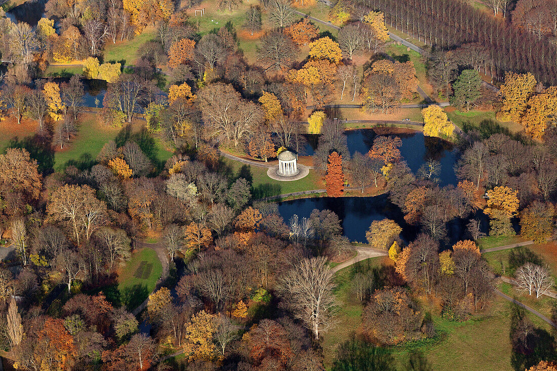 Luftaufnahme vom Leibniztempel im Georgengarten, Herrenhäuser Gärten, Hannover, Niedersachsen, Deutschland