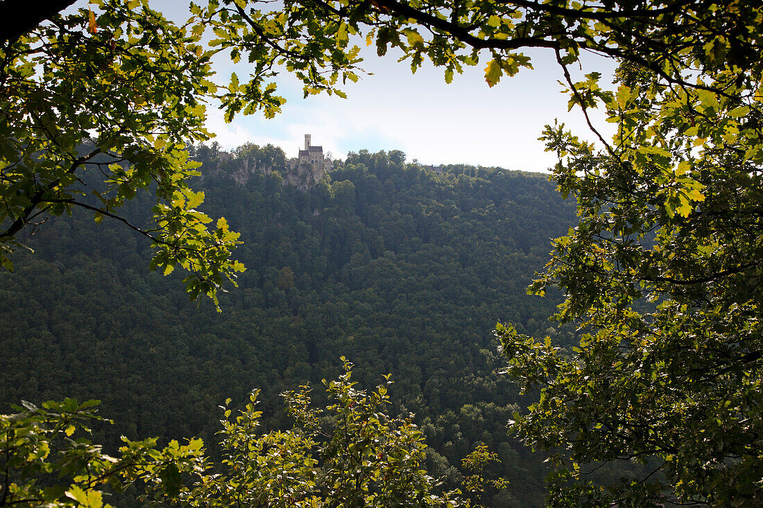 Schloss Lichtenstein, Schwäbische Alb, Baden-Württemberg, Deutschland