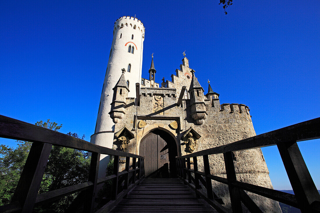 Schloss Lichtenstein, Honau, Schwäbische Alb, Baden-Württemberg, Deutschland