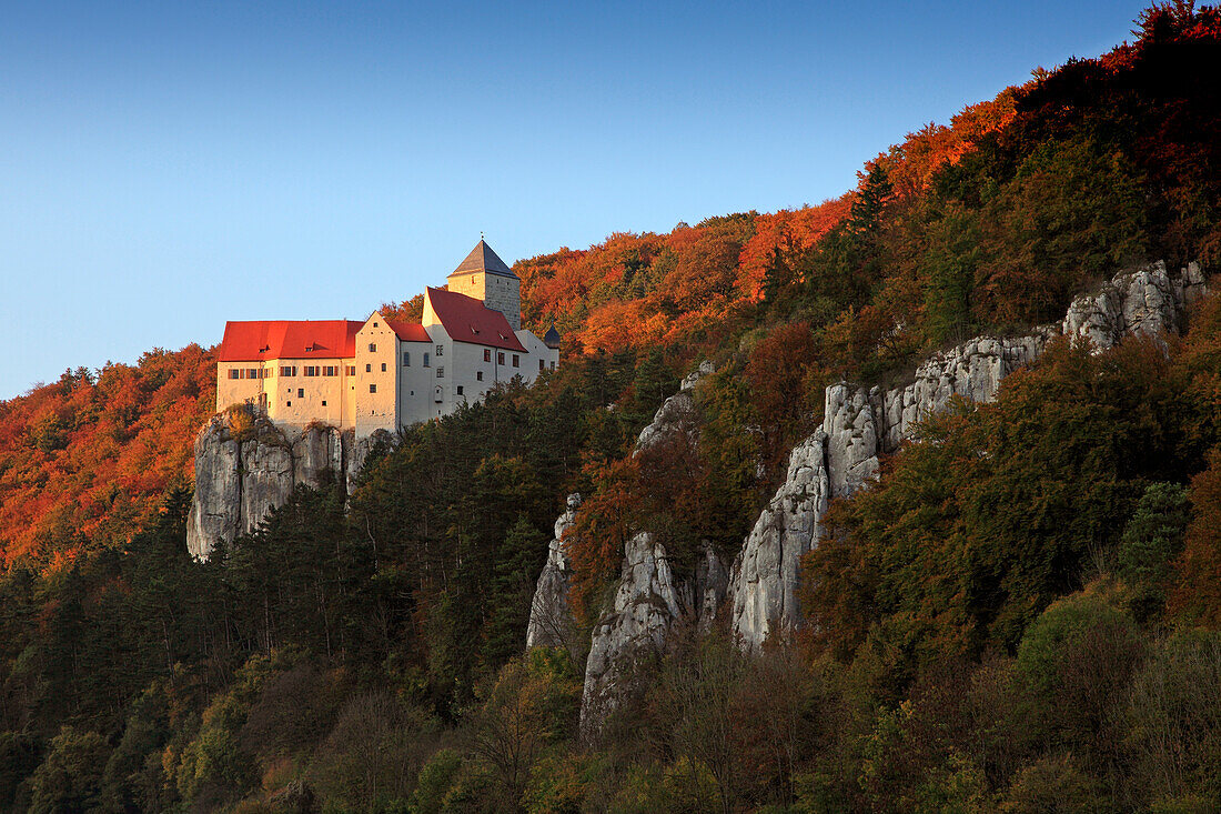 Prunn castle, Altmuehltal nature park, Riedenburg, Bavaria, Germany