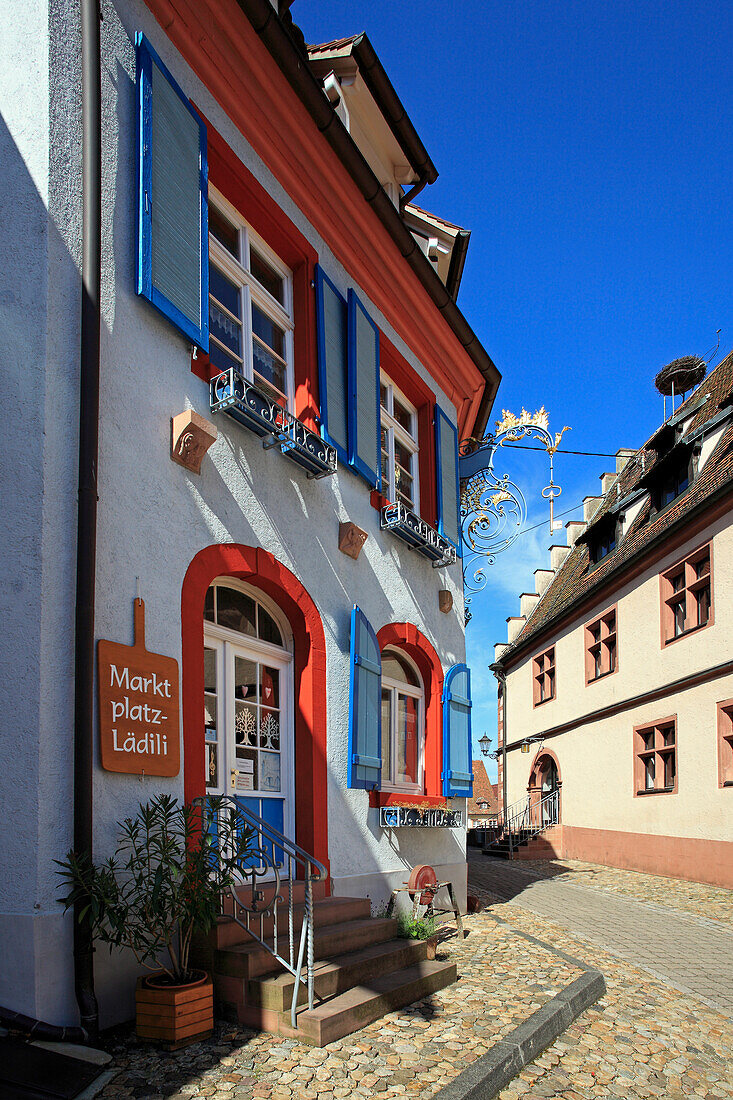 Laden am Marktplatz, Endingen, Kaiserstuhl, Breisgau, Südlicher Schwarzwald, Baden-Württemberg, Deutschland