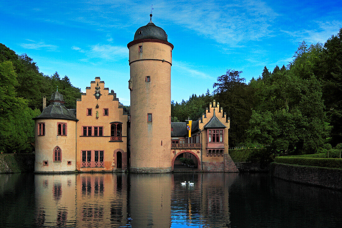 Mespelbrunn Castle, Mespelbrunn, Spessart, Franconia, Bavaria, Germany