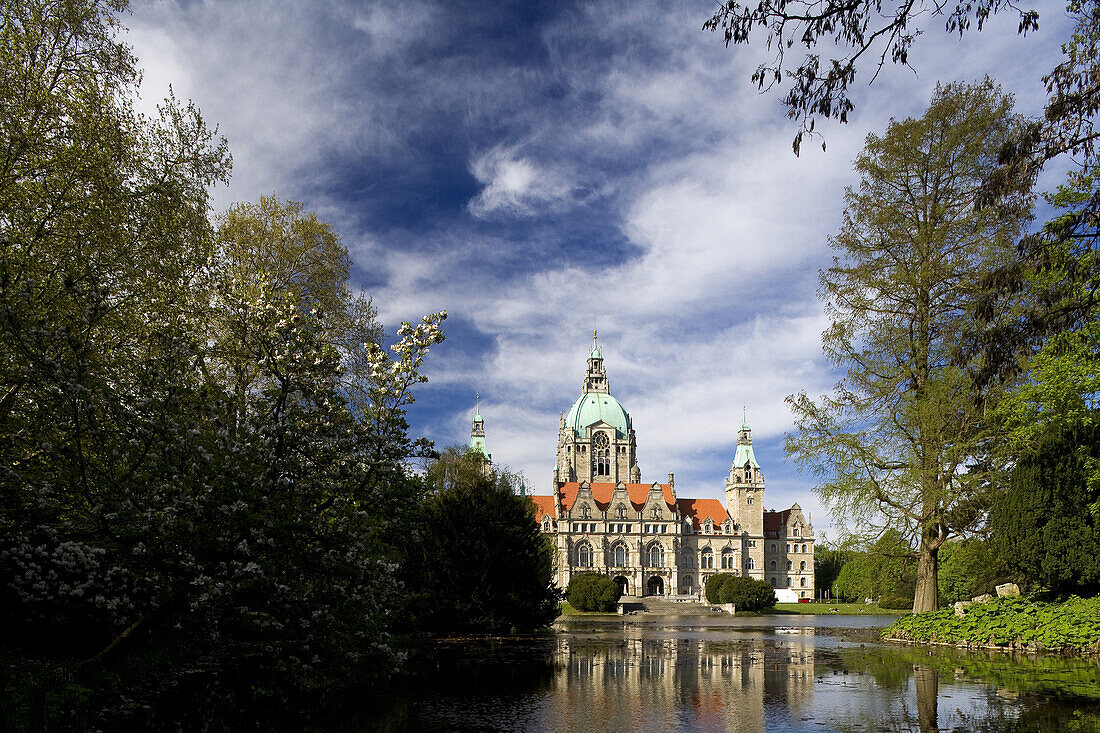 Blick auf den Maschteich und das Neue Rathaus, Hannover, Niedersachsen, Deutschland, Europa