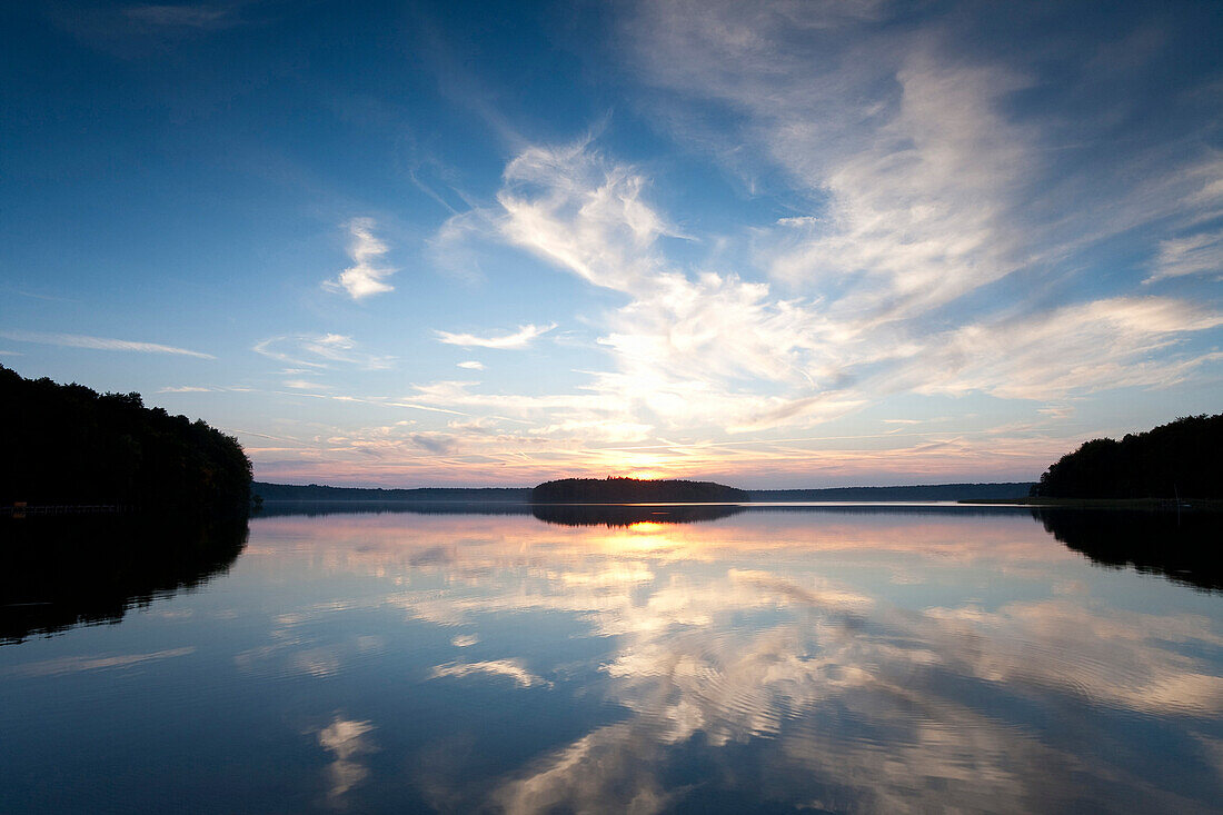 Grosser Stechlinsee, bei Neuglobsow, Ruppiner Land, Brandenburg, Deutschland, Europa