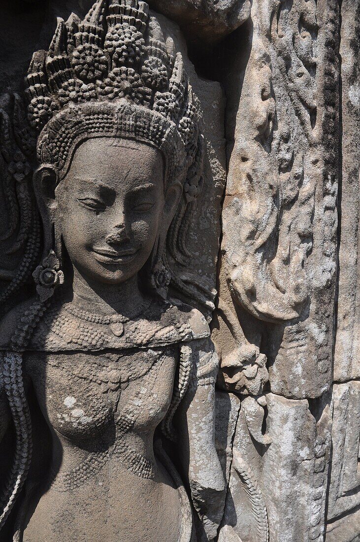 Angkor (Cambodia): apsara at the Bayon