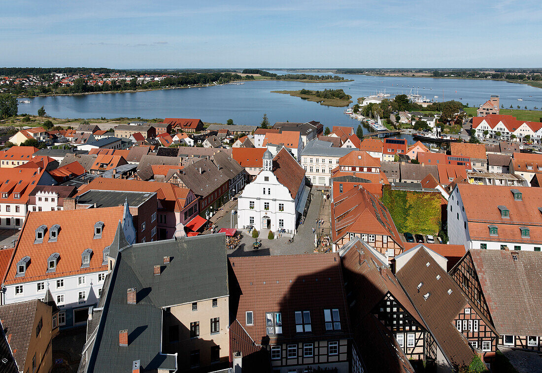 Blick über Wolgast zum Peenestrom, Wolgast, Mecklenburg-Vorpommern, Deutschland