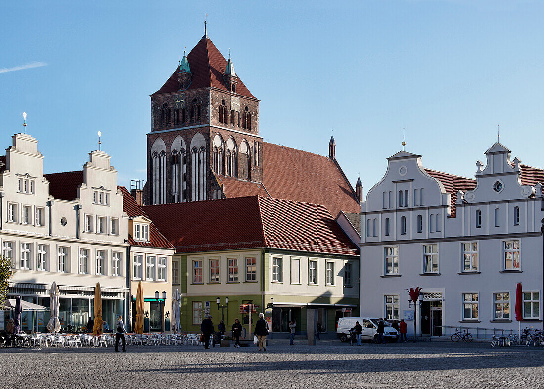 View over market square with St. Mary's Church, Greifswald, Mecklenburg-Vorpommern, Germany