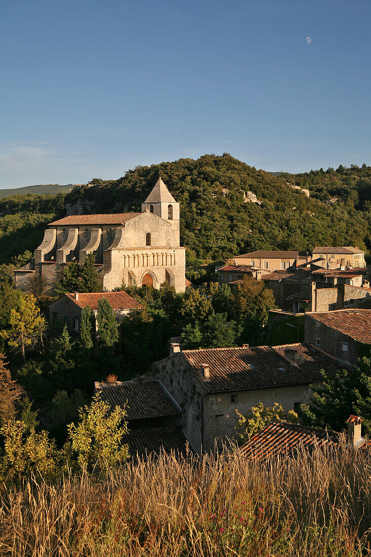 Hilltop Village On The Northern Slope Of The Haut Luberon And Notre-Dame De La Pitie Church, Saignon, Vaucluse (84), France