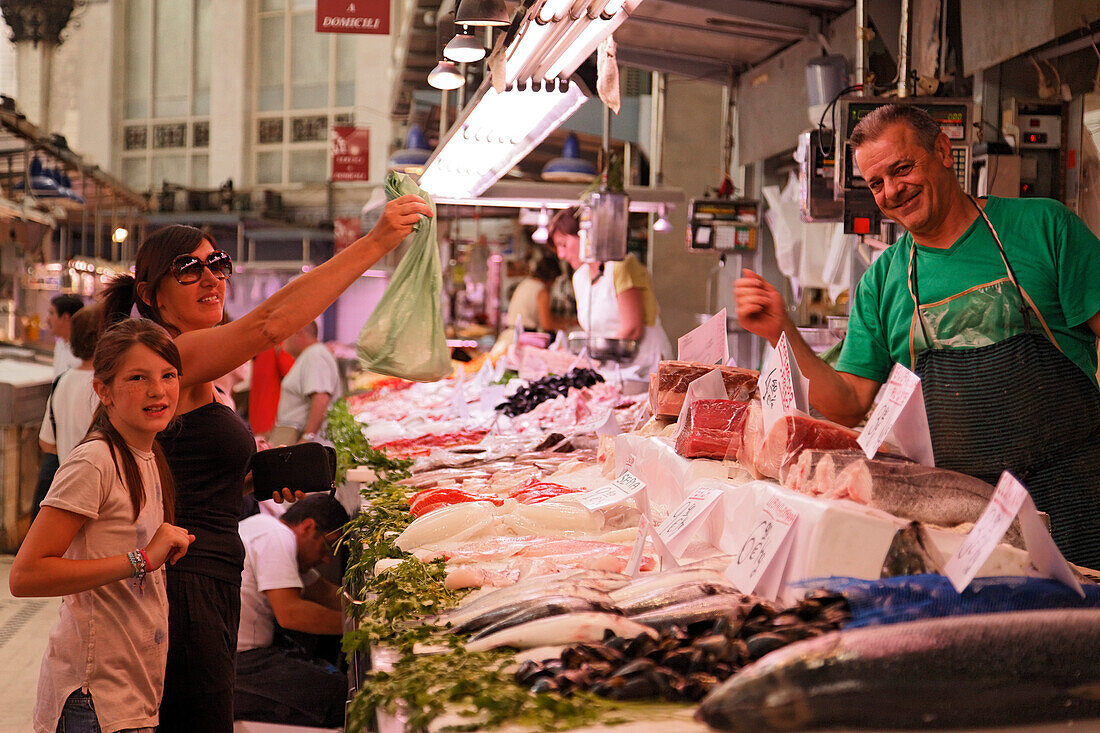 Market hall Mercado Central, Province Valencia, Valencia, Spain