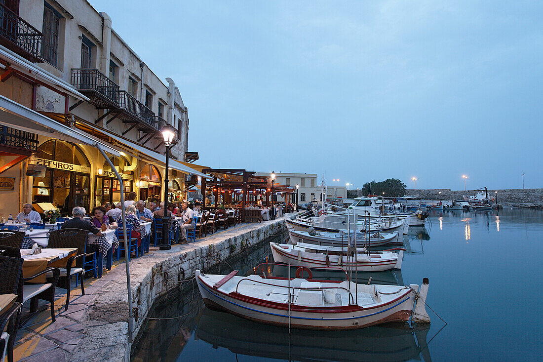 Venezianischer Hafen am Abend, Rethymnon, Kreta, Griechenland