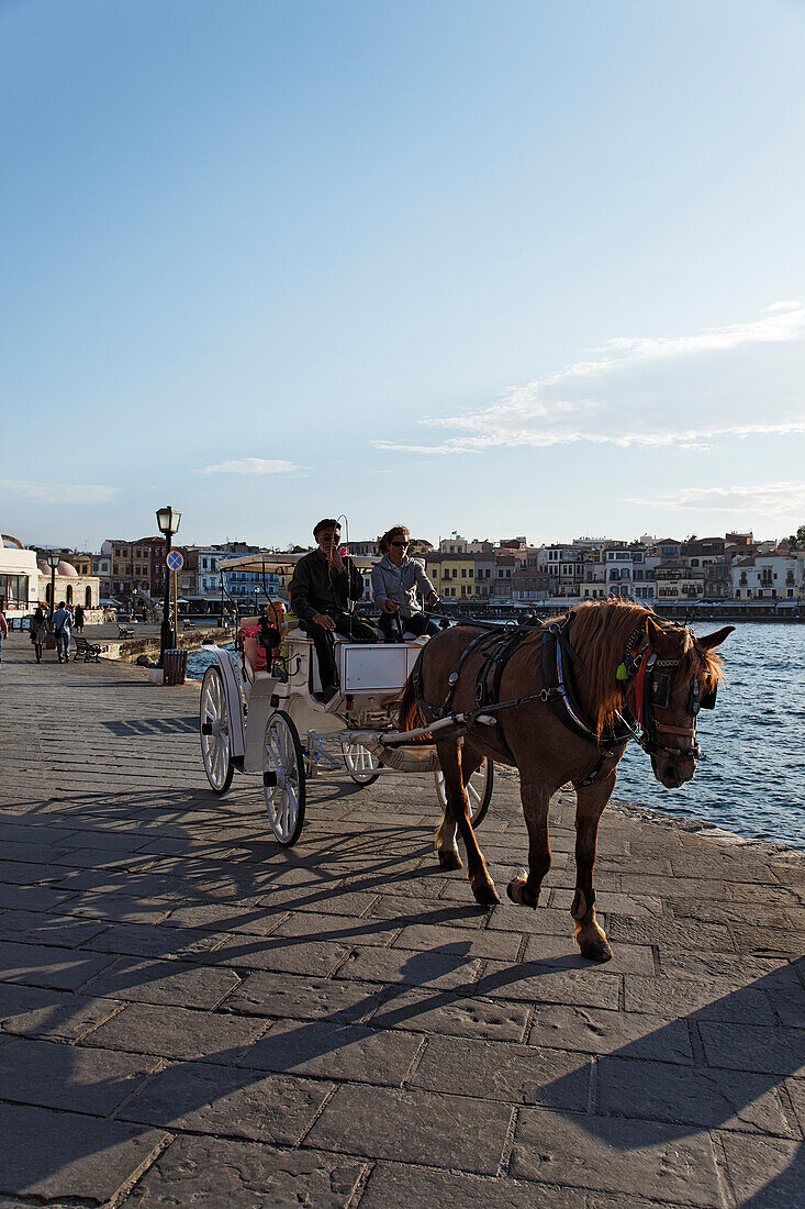 Kutsche am Hafen, Chania, Präfektur Chania, Kreta, Griechenland