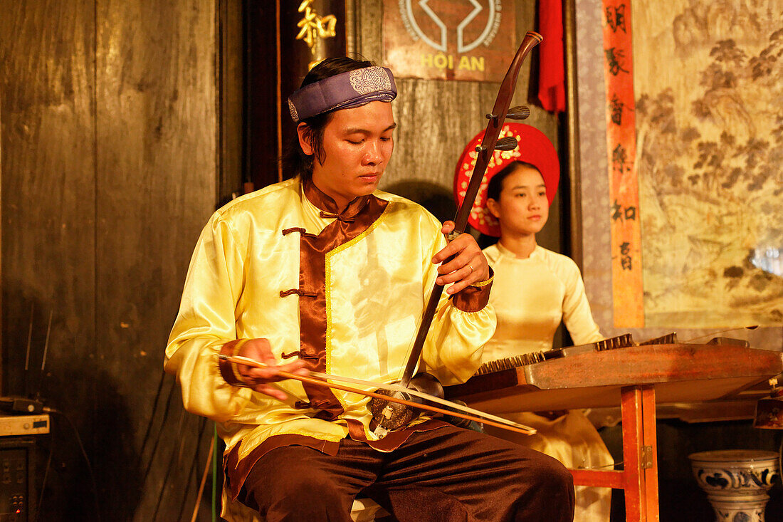 Traditional music performance, handicraft workshop, Hoi An, Annam, Vietnam