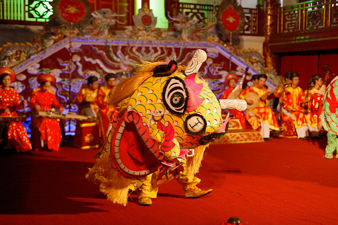 Theateraufführung, Kaiserliches Theater, Zitadelle, Kaiserstadt, Hue, Trung Bo, Vietnam