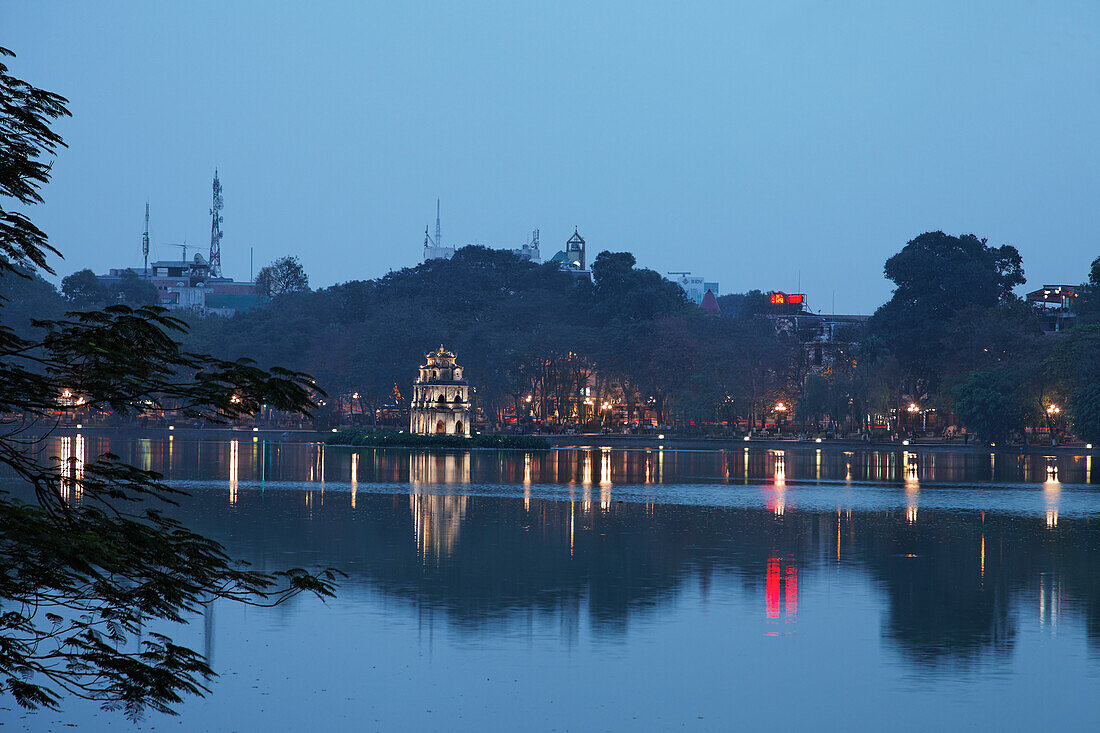Turtle Tower, Hoan Kiem Lake (Lake of the Returned Sword), Hanoi, Bac Bo, Vietnam