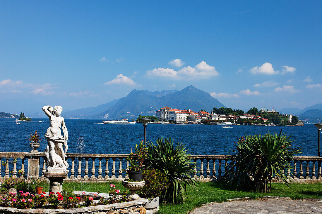 Statue, Palazzo Borromeo, Isola Bella, Stresa, Lago Maggiore, Piemont, Italien