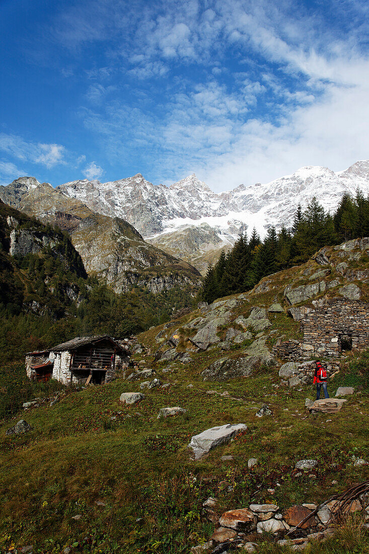 Hiking, Monte Rosa Massif, Alagna, Valsesia, Piedmont, Italy