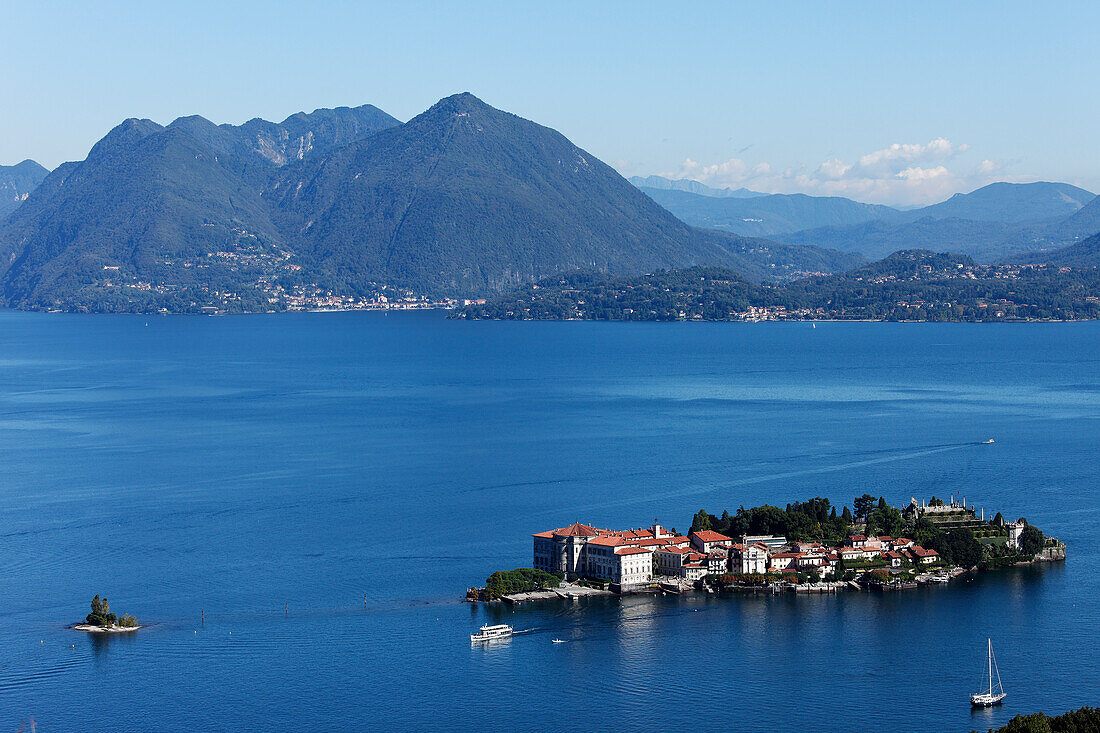 Borromean Palazzo, Isola Bella, Stresa, Lago Maggiore, Piedmont, Italy