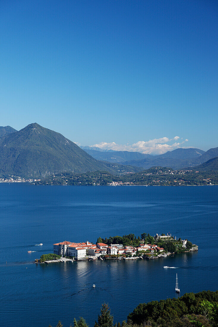 Borromean Palazzo, Isola Bella, Stresa, Lago Maggiore, Piedmont, Italy
