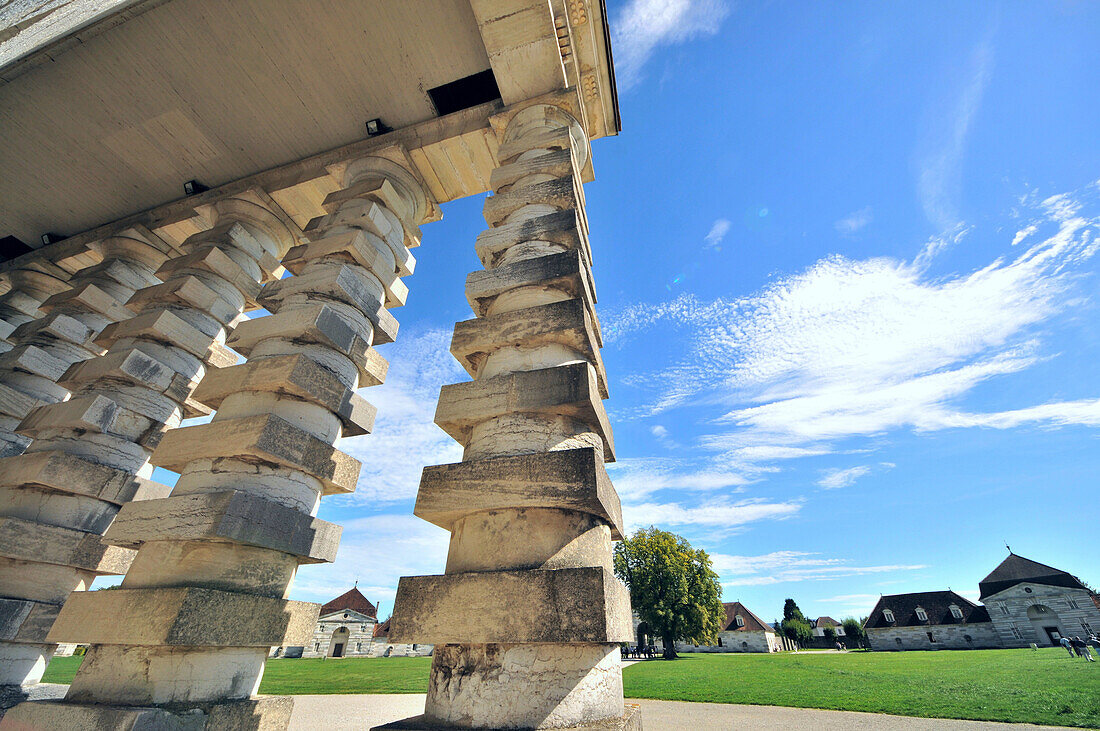 Königliche Saline im Sonnenlicht, Arc-et-Senans, Jura, Franche Comté, Ost Frankreich, Europa