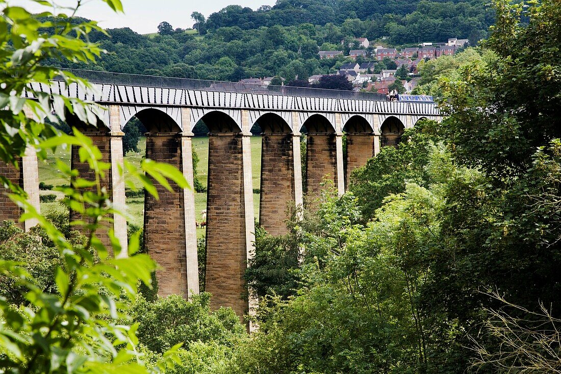 Thomas Telfords Pontcysyllte Aqueduct over the Dee Valley North Wales