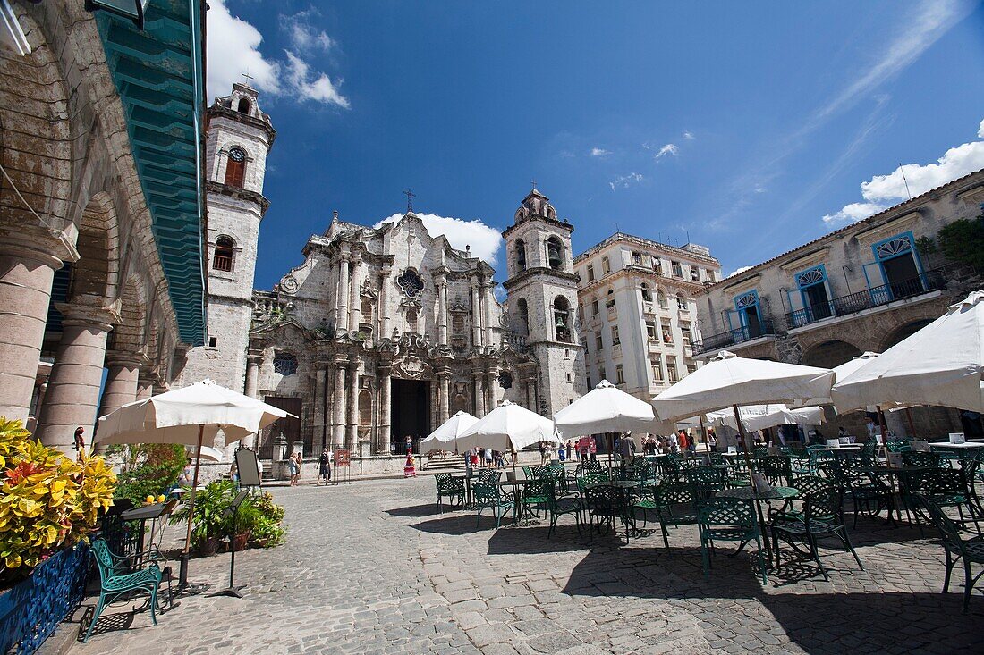 Cuba, Havana Vieja, Plaza de la Catedral