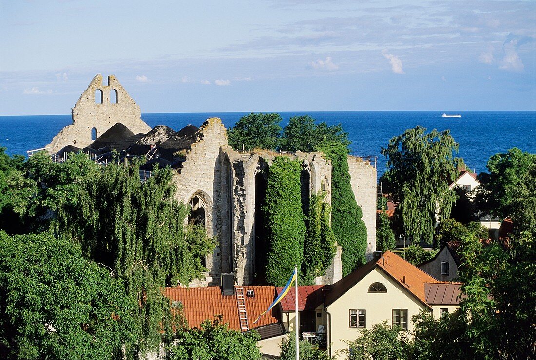 Sweden, Gotland island, World Heritage Site, Visby, Ruins of Saint Nicolaus mediaeval church and Baltic sea