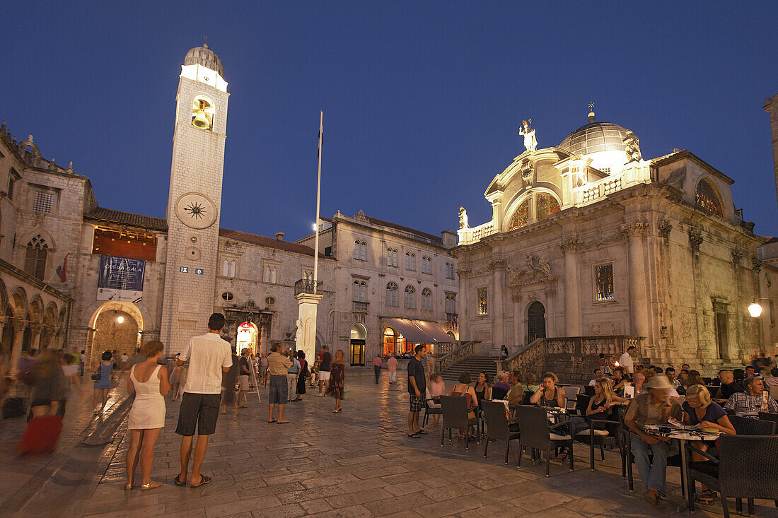 St Blasius Kirche, Sv Vlaha und Uhrturm am Abend, Luza Platz, Dubrovnik, Dubrovnik-Neretva, Dalmatien, Kroatien