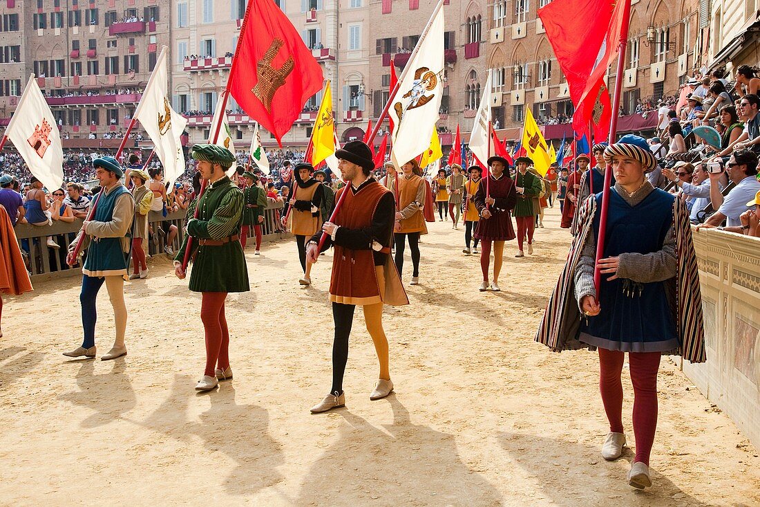 historical parade, palio of siena, siena, tuscany, italy, europe corteo storico, palio di siena, siena, toscana, italia, europa