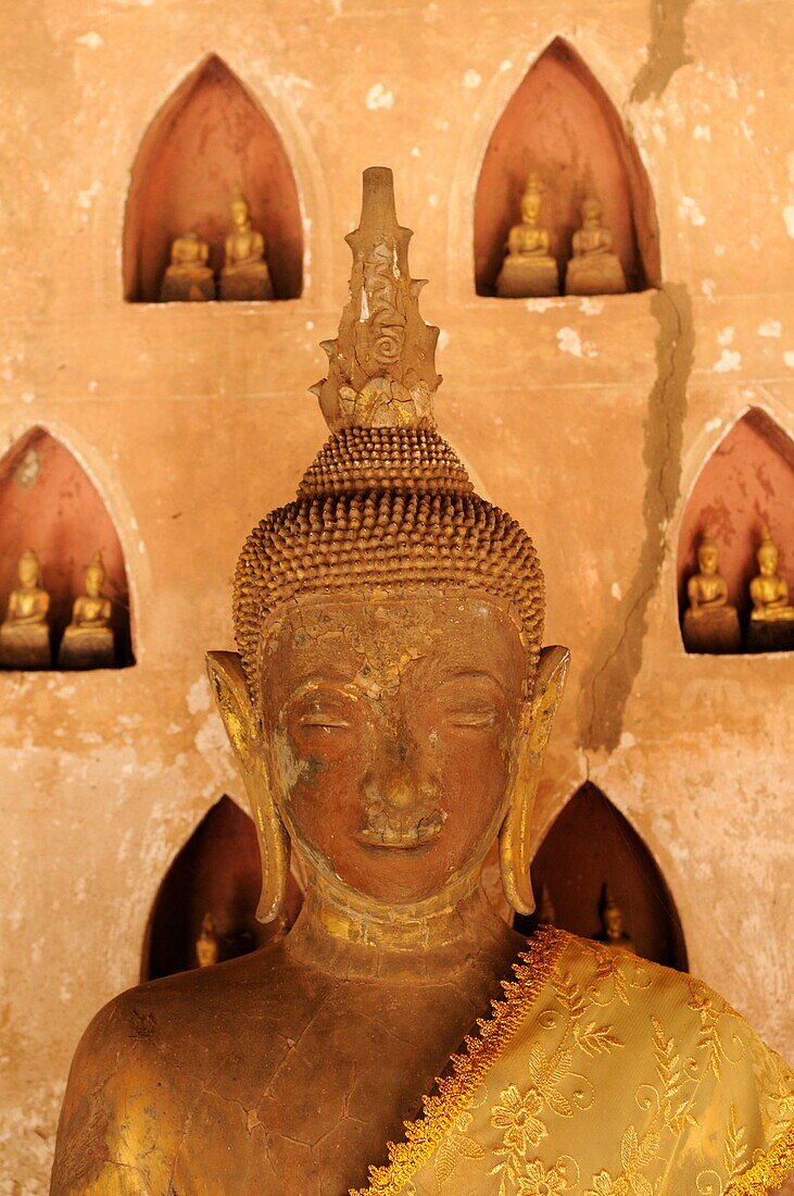 Buddha Statue at Wat Si Saket, Vientiane, Laos, Southeast Asia