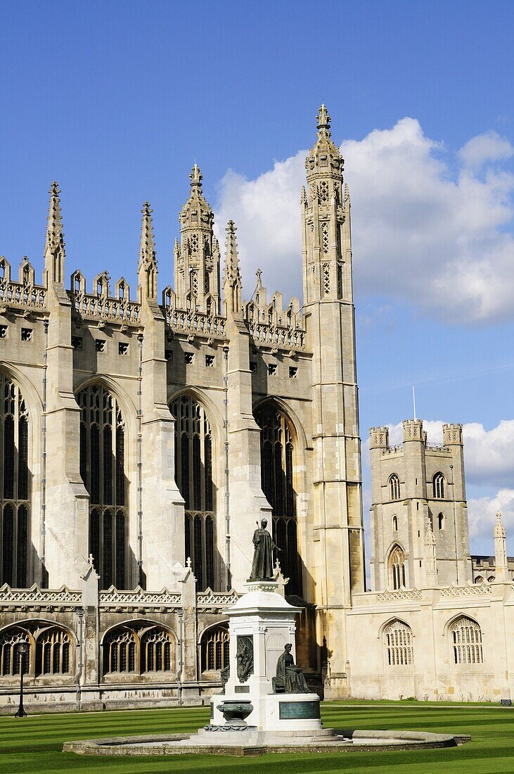 Kings College Chapel and Front Court at Kings College, Cambridge, England, UK