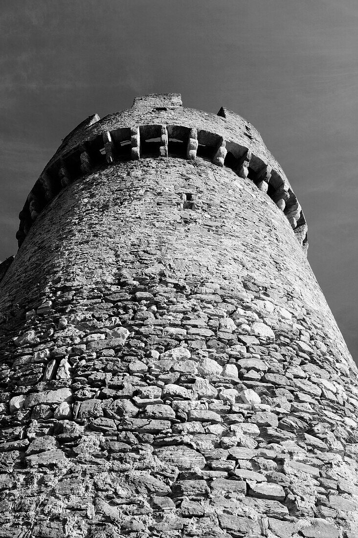 Defense tower with battlement, Castle Montebello, Bellinzona, UNESCO World Heritage Site Bellinzona, Ticino, Switzerland, Europe