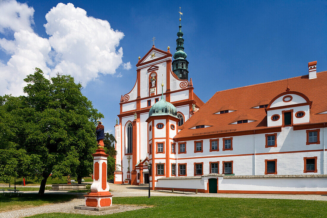 Kirche und Abtei des Klosters St. Marienstern, Zisterzienserinnen-Kloster, Panschwitz-Kuckau, sächsische Oberlausitz, Sachsen, Deutschland, Europa