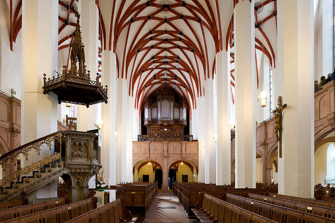 Hauptschiff in der Thomaskirche, Leipzig, Sachsen, Deutschland, Europa