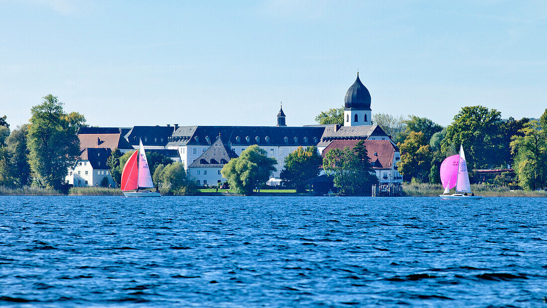 Kloster Frauenchiemsee, Fraueninsel, Chiemsee, Chiemgau, Oberbayern, Bayern, Deutschland