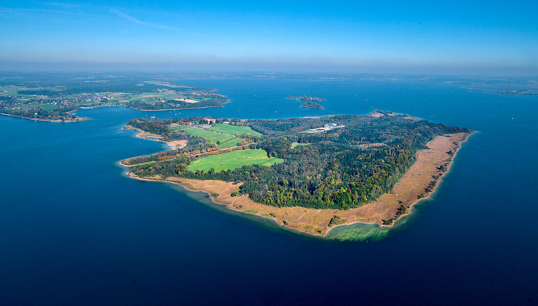 Aerial view of the Herrenchiemsee Island,  Herrenchiemsee Castle, Lake Chiemsee, Chiemgau, Upper Bavaria, Bavaria, Germany