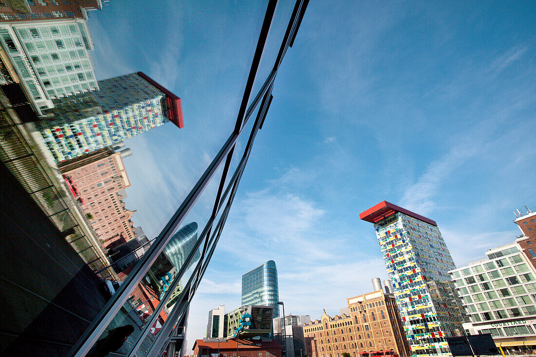 Reflection on glass facade, Media Harbour, Düsseldorf, Duesseldorf, North Rhine-Westphalia, Germany, Europe