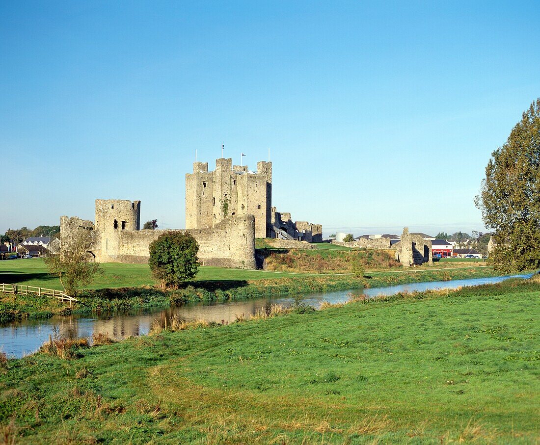 Trim Castle, one of the largest Norman castles in Ireland, in the town of Trim on the River Boyne, County Meath