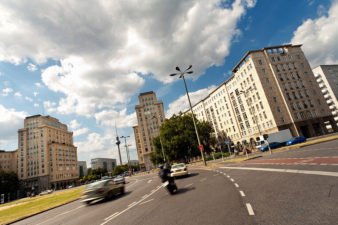 Strausberger Platz, Berlin, Deutschland