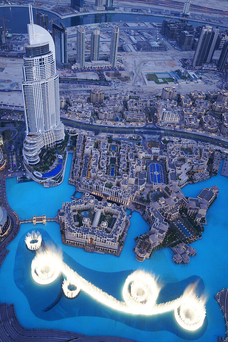 Blick von der Aussichtsplattform, At The Top, Burj Khalifa, Burj Chalifa, Richtung Downtown Dubai, The Address Hotel, Dubai, Vereinigte Arabische Emirate, VAE