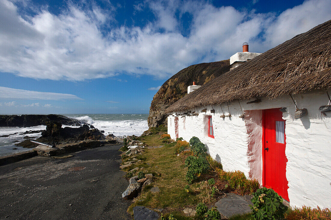 Thatched cottage at Niarbyl Bay, Niarbyl, Isle Of Man, UK - England