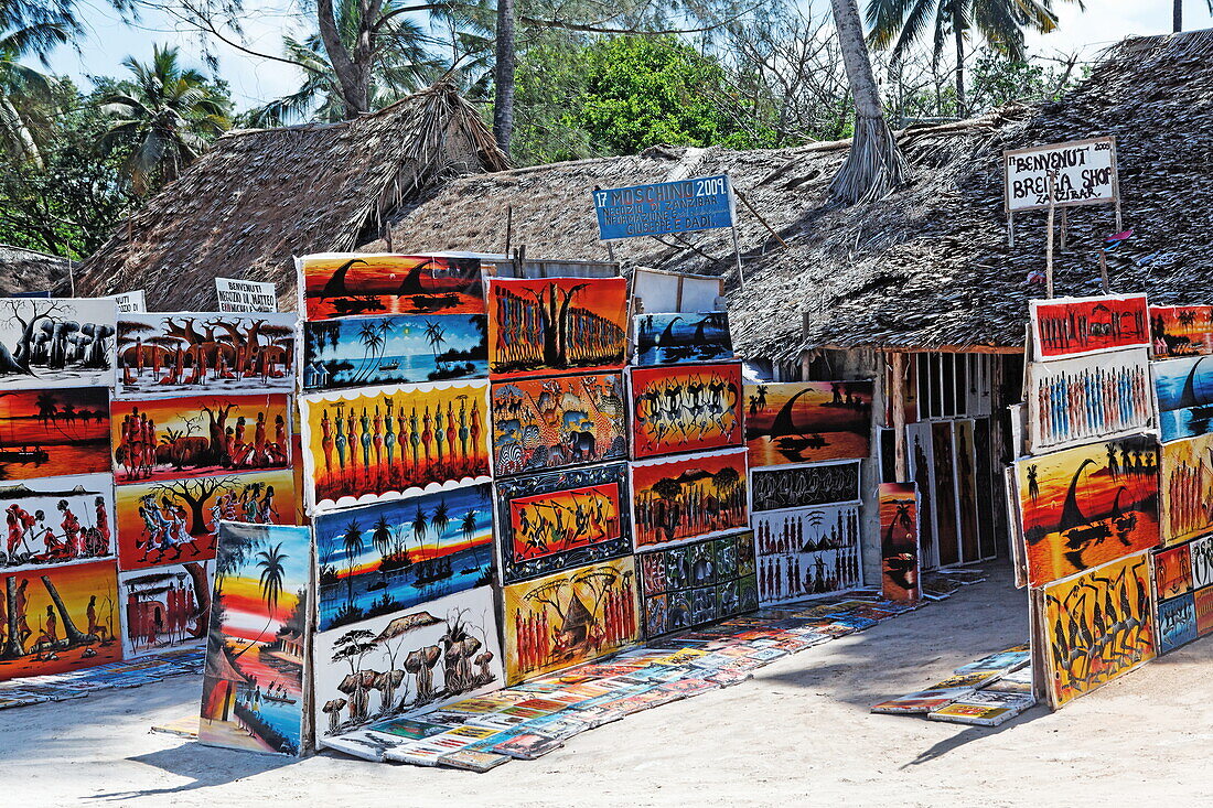 Galerie am Strand von Kiwenga, Sansibar, Tansania, Afrika