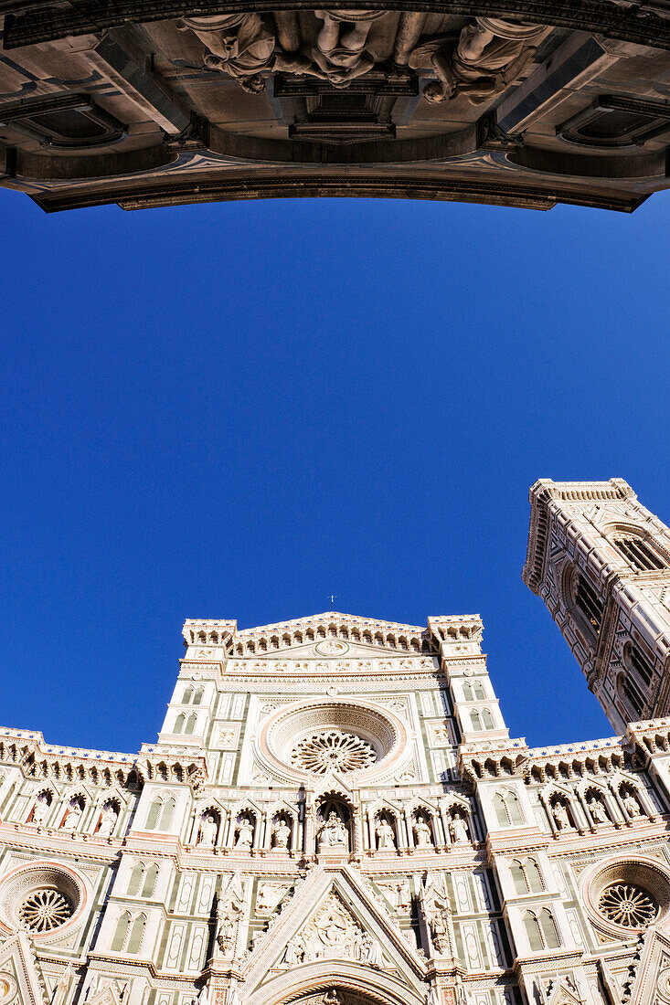 Cathedral of Santa Maria del Fiore and the Baptistry, Florence, Tuscany, Italy